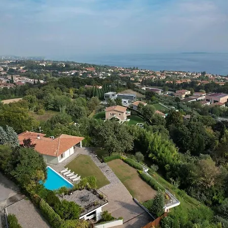 Mirador Villa Padenghe sul Garda